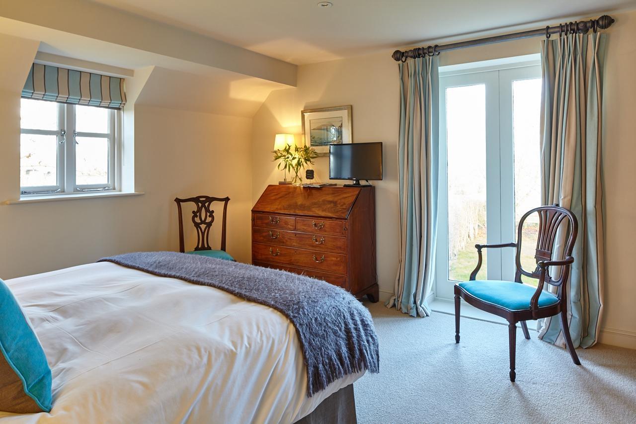 Duchy Rag House Bed & Breakfast Swindon Exterior photo