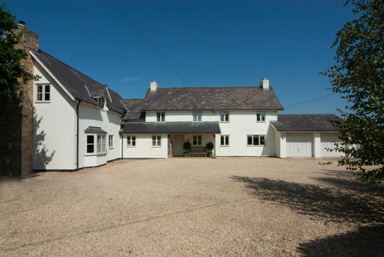 Duchy Rag House Bed & Breakfast Swindon Exterior photo